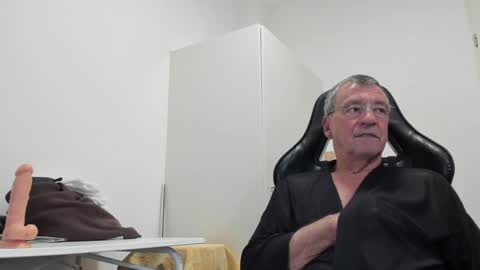 Henk online show from 12-12-24, 04:10