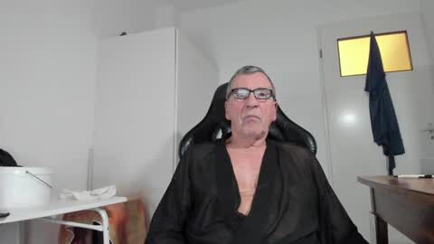 Henk online show from 01-19-25, 07:58