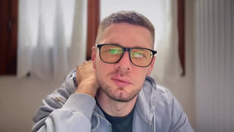 Romano online show from 02-06-25, 01:10