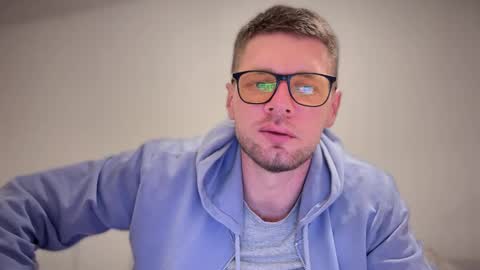 Romano online show from 03-08-25, 04:39