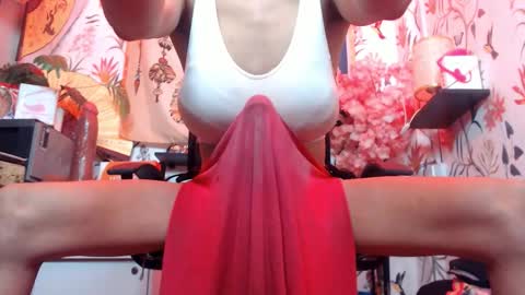 mharjorie online show from 10-11-25, 04:38