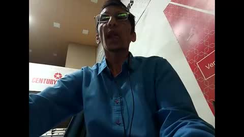 Snapshot of 2277harsh chatting on 12-14-25, 01:49 2277harsh online show from 12-14-25, 01:49