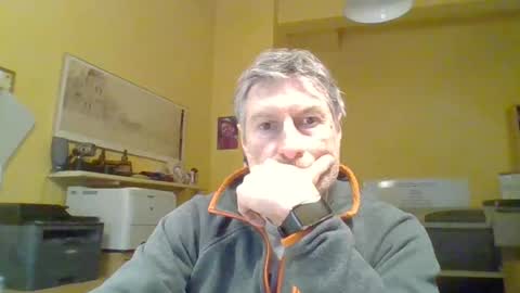 22esserre online show from 02-17-25, 04:26