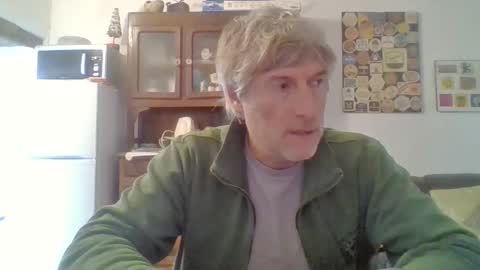 22esserre online show from 10-23-25, 11:42