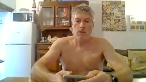 22esserre online show from 07-01-26, 11:45