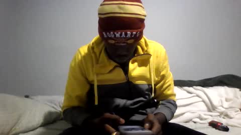 Snapshot of 242doggy242 chatting on 02-04-26, 06:52 420 Bbc online show from 02-04-26, 06:52