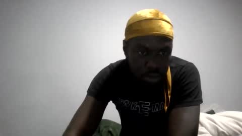 Snapshot of 242doggy242 chatting on 02-15-26, 11:52 420 Bbc online show from 02-15-26, 11:52