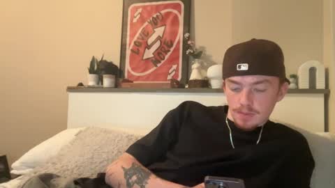 26sneakers online show from 02-19-25, 02:44