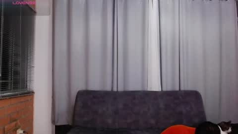 Snapshot of 2acidgirls chatting on 12-14-24, 12:11 2 ACIDGIRLS online show from 12-14-24, 12:11