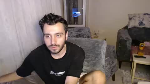 Snapshot of 2handsomeman chatting on 06-08-26, 11:16 Berk online show from 06-08-26, 11:16