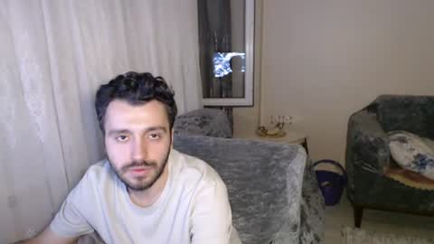 Snapshot of 2handsomeman chatting on 06-11-26, 10:19 Berk online show from 06-11-26, 10:19