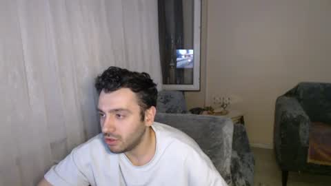 Snapshot of 2handsomeman chatting on 06-13-26, 11:24 Berk online show from 06-13-26, 11:24