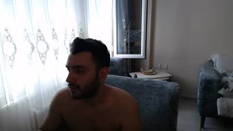 Snapshot of 2handsomeman chatting on 06-21-26, 12:52 Berk online show from 06-21-26, 12:52
