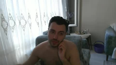 Snapshot of 2handsomeman chatting on 06-28-26, 01:39 Berk online show from 06-28-26, 01:39