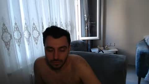 Snapshot of 2handsomeman chatting on 06-29-26, 04:40 Berk online show from 06-29-26, 04:40