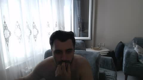 Snapshot of 2handsomeman chatting on 07-21-26, 12:07 Berk online show from 07-21-26, 12:07