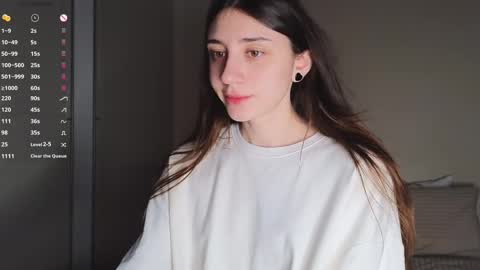 Lina       free control in pvt online show from 02-17-25, 04:53