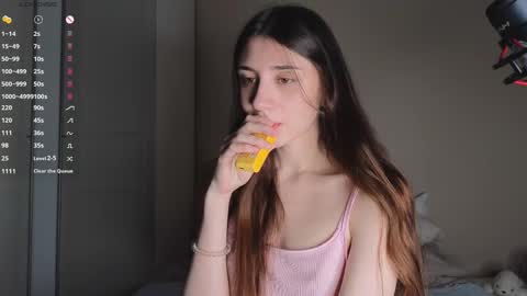 Lina       free control in pvt online show from 02-19-25, 04:55