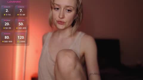 Snapshot of 2kepler22b chatting on 12-19-25, 09:11 . online show from 12-19-25, 09:11