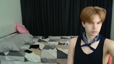 Eleot online show from 10-31-25, 05:03