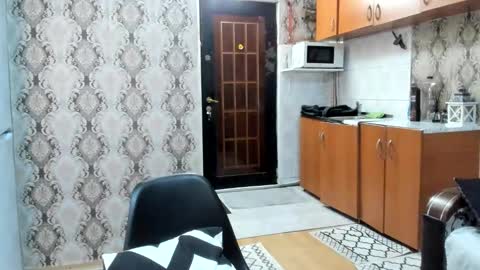 Snapshot of 2sexymuscles chatting on 11-04-25, 09:25 2sexymuscles online show from 11-04-25, 09:25