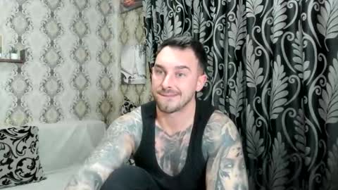 Snapshot of 2sexymuscles chatting on 02-02-26, 10:08 2sexymuscles online show from 02-02-26, 10:08