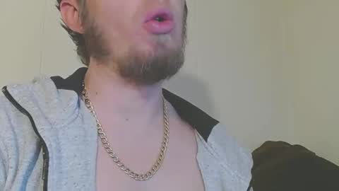 Snapshot of 2small4you83 chatting on 02-10-25, 04:58 2small4you83 online show from 02-10-25, 04:58