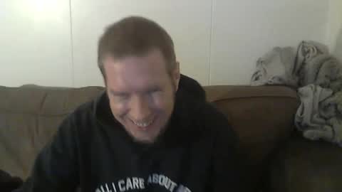 Snapshot of 2small4you83 chatting on 03-07-25, 10:43 2small4you83 online show from 03-07-25, 10:43