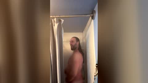 Snapshot of 33adidas chatting on 12-20-25, 12:12 33adidas online show from 12-20-25, 12:12