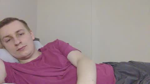 Snapshot of 3andy3 chatting on 11-17-25, 07:25 Andy online show from 11-17-25, 07:25