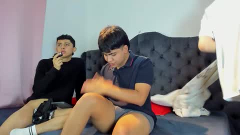 Guy 1  Guy 2  Guy 3. online show from 11-24-25, 08:30