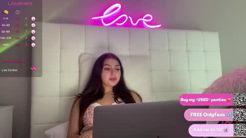 Venus Raee online show from 02-26-25, 08:22