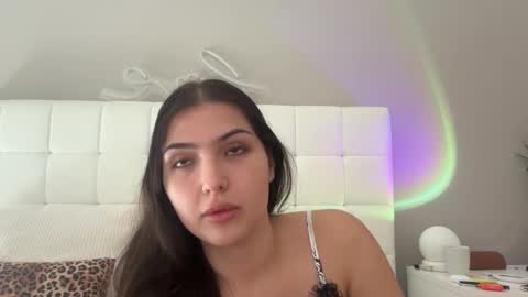 Venus Raee online show from 10-13-25, 04:40