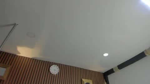 3X NAXAA online show from 04-19-26, 01:32