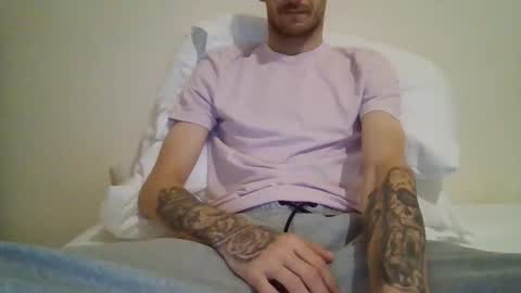 420feetloverr420 online show from 09-19-25, 10:10