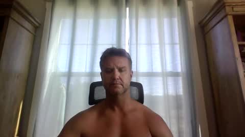 Snapshot of 45andfit chatting on 09-08-25, 02:16 45andfit online show from 09-08-25, 02:16