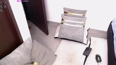 Snapshot of 493ashlyfoxx chatting on 06-26-26, 05:06 493ashlyfoxx online show from 06-26-26, 05:06