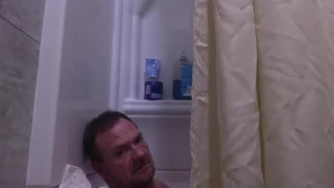 Snapshot of 4djmoore chatting on 03-12-26, 04:29 4djmoore online show from 03-12-26, 04:29