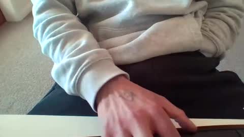 4glz online show from 10-19-25, 01:06