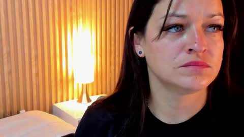 Snapshot of 4ngel_greey chatting on 09-27-25, 12:26 ... . Angel . ... online show from 09-27-25, 12:26