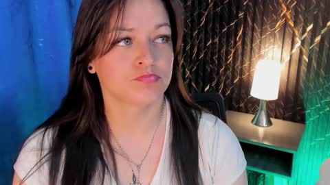 Snapshot of 4ngel_greey chatting on 10-21-25, 09:59 ... . Angel . ... online show from 10-21-25, 09:59