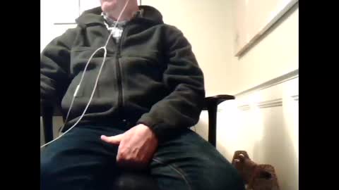 4uguys online show from 11-26-25, 04:24