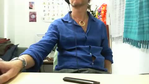 Snapshot of 555tony555 chatting on 01-23-25, 09:18 555tony555 online show from 01-23-25, 09:18