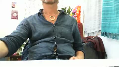 Snapshot of 555tony555 chatting on 02-24-25, 12:52 555tony555 online show from 02-24-25, 12:52