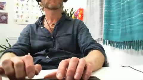 Snapshot of 555tony555 chatting on 03-03-25, 03:08 555tony555 online show from 03-03-25, 03:08