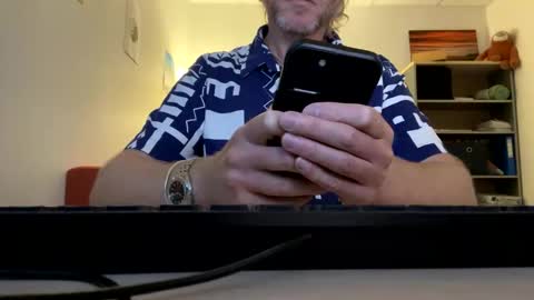 Snapshot of 555tony555 chatting on 02-22-26, 09:13 555tony555 online show from 02-22-26, 09:13