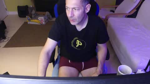 Larese Carlo online show from 10-29-25, 02:36