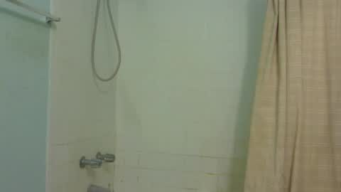 Snapshot of 5m0o74a55 chatting on 02-09-26, 01:09 5m0o74a55 online show from 02-09-26, 01:09