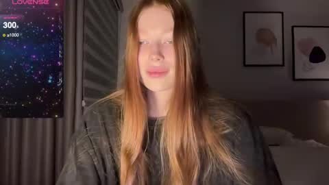 Snapshot of 5th_e1ement chatting on 12-20-24, 01:54 5th_e1ement online show from 12-20-24, 01:54