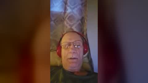Zeus online show from 06-21-26, 09:12